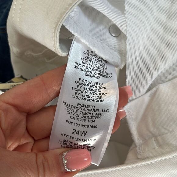 Wit and Wisdom Jeans Womens Size 25W White Itty Bitty Bootcut - Picture 11 of 11
